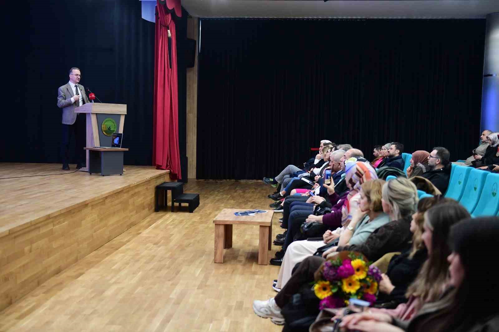 Osmangazi Girişimcilik Zirvesi geleceğe ışık tuttu
