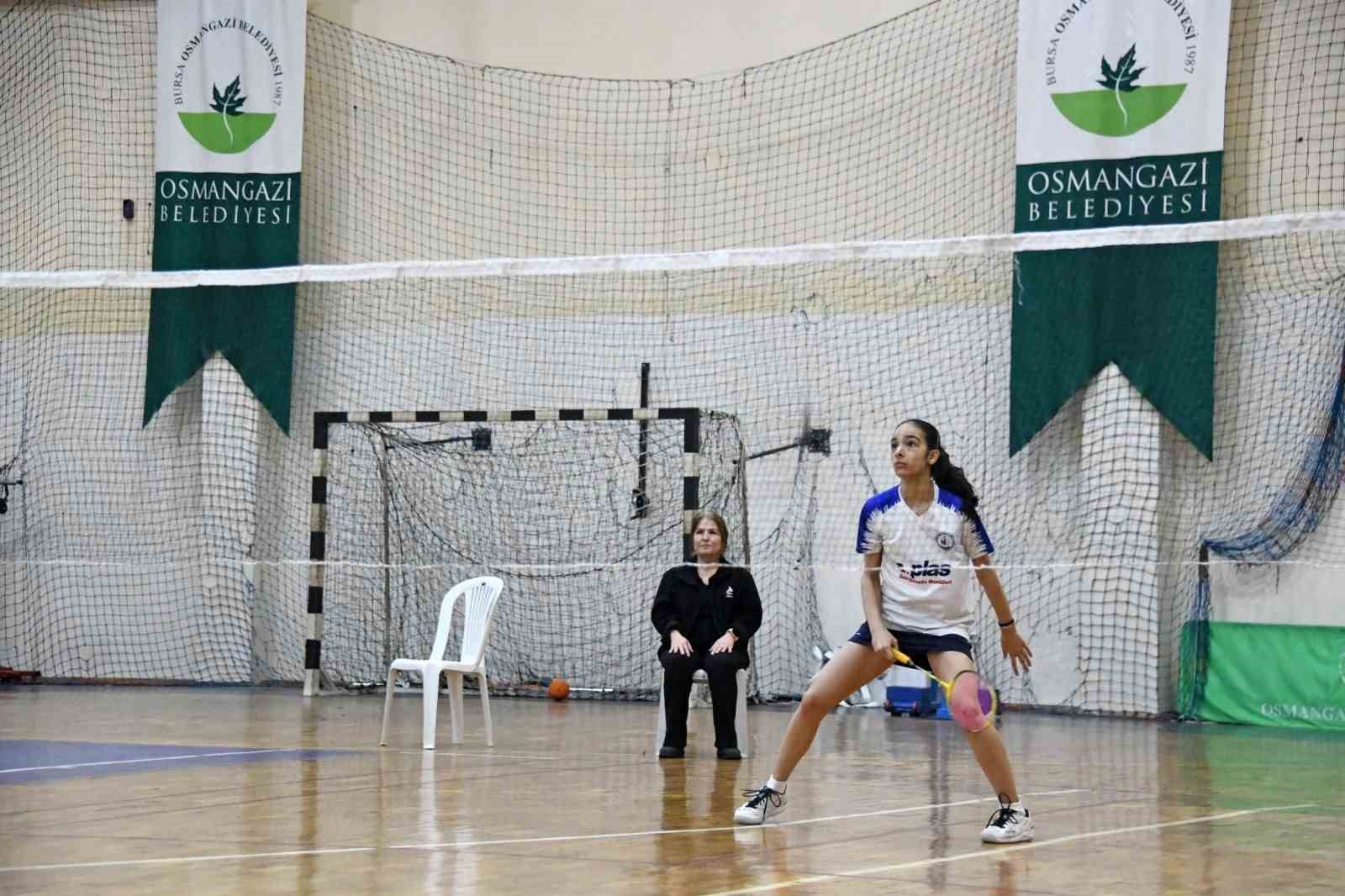 Osmangazi’de badminton heyecanı zirveye taştı
