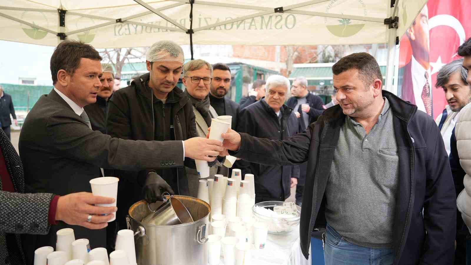 Osmangazi’de Başkan Mehmet Akif Mahallesi sakinlerini dinledi
