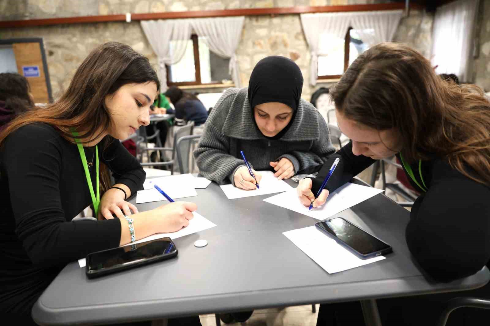 Osmangazi’de dersane öğrencileri Uludağ kampıyla ödüllendirildi
