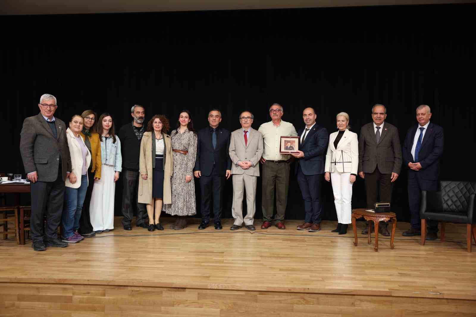 Osmangazi’de Dünya Tiyatro Günü, Orhan Kemal’in hayatıyla taçlandı
