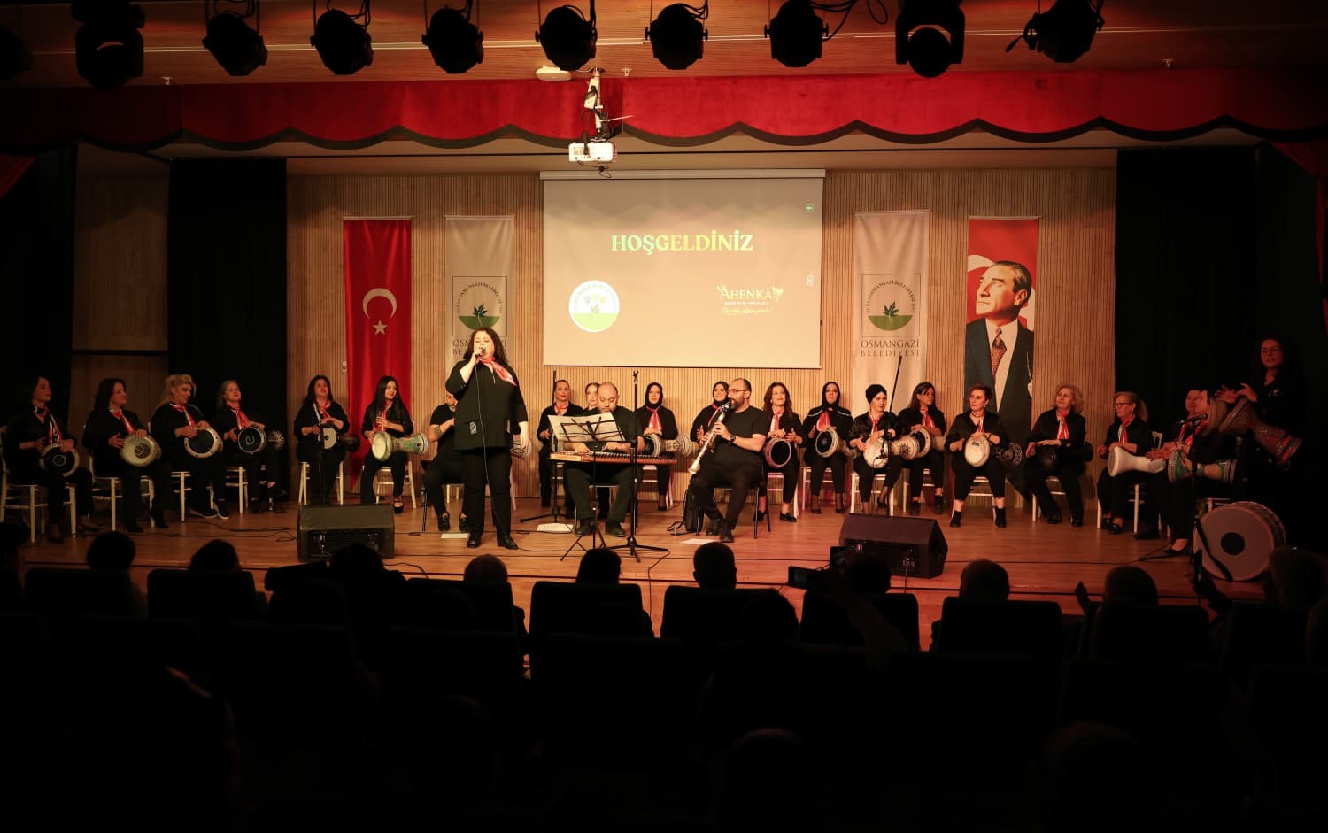 Osmangazi’de kadınlardan muhteşem ritim gösterisi
