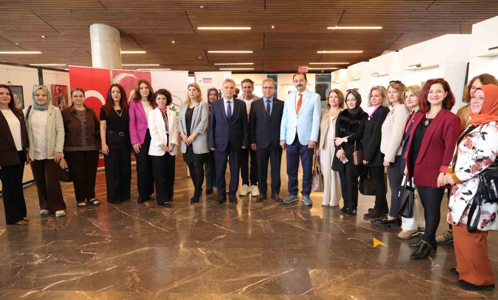 Osmangazi’den "Atatürk’ün çocuklarından sanata bakış" sergisi
