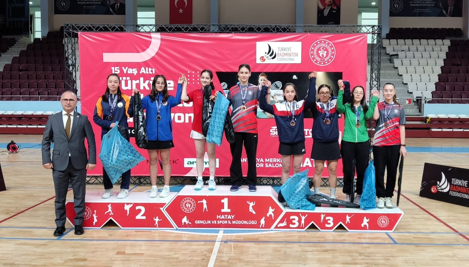 Osmangazili badmintoncular, Türkiye Şampiyonası’nda parladı
