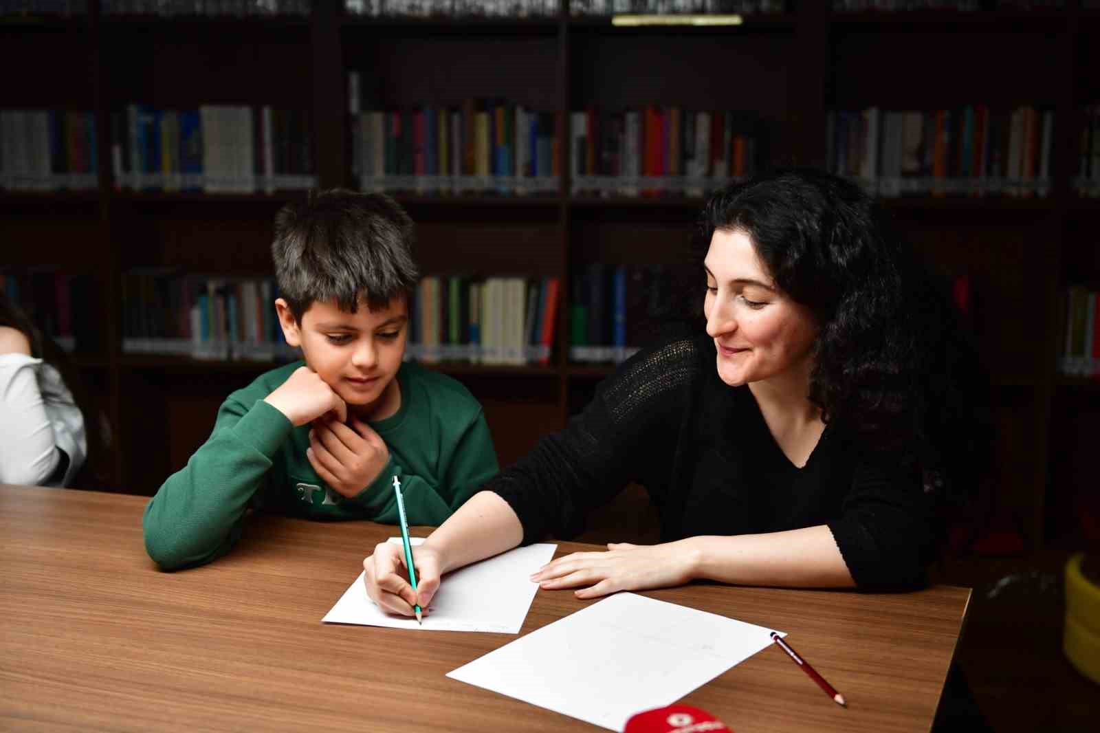 Osmangazi’nin tarihi mekanları çocukların masallarıyla yeniden keşfediliyor
