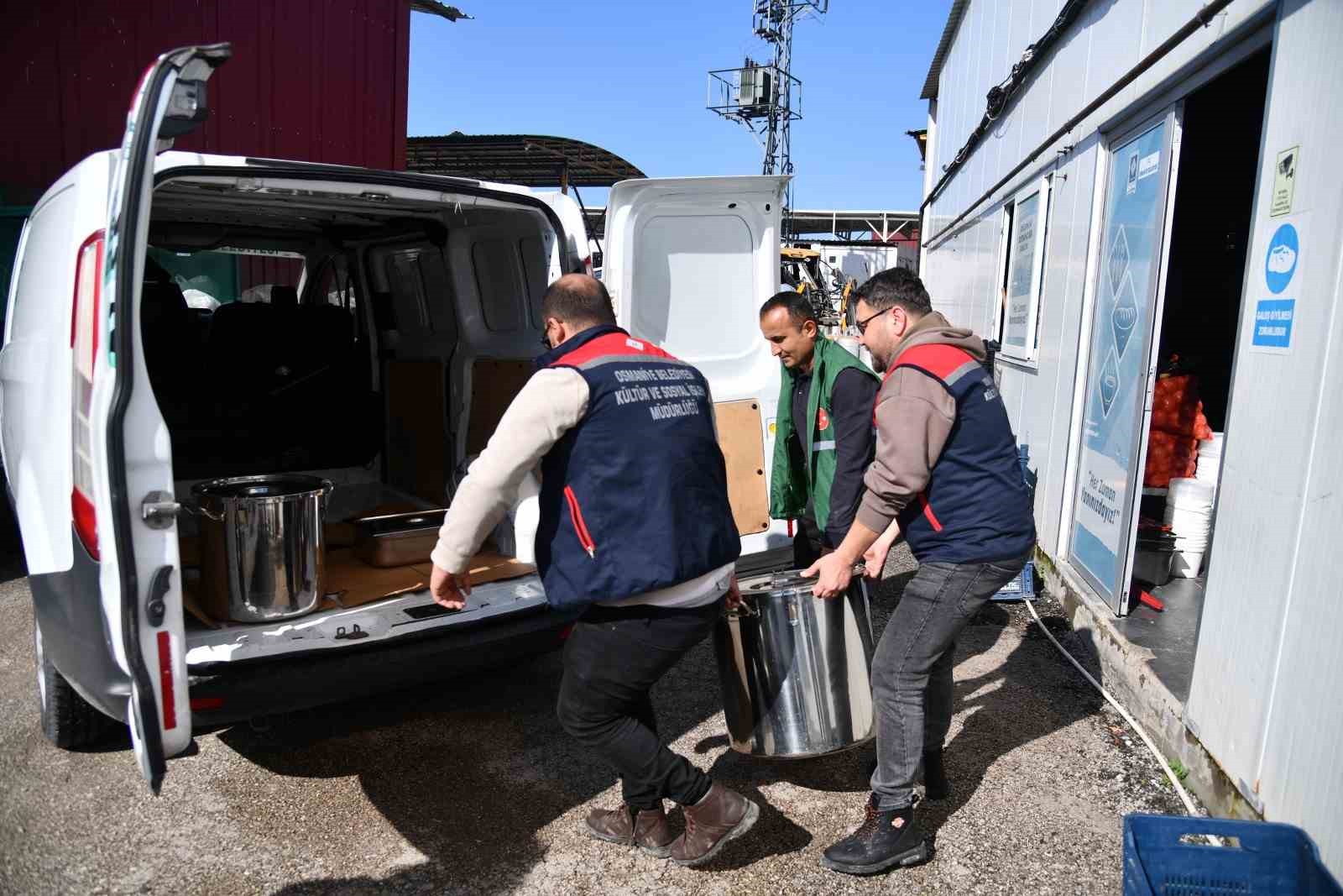 Osmaniye Belediyesi’nden Ramazan’da 10 bin kişilik iftar hizmeti
