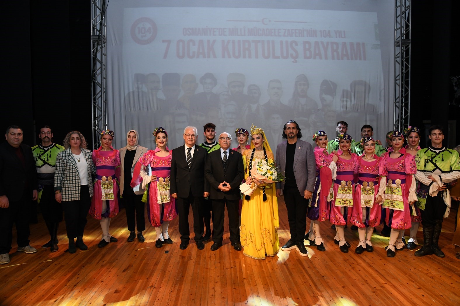 Osmaniye’de "Destanların Dansı" sahnelendi
