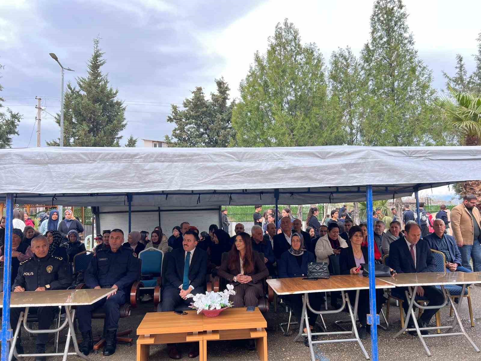 Osmaniye’de Nevruz’da hem eğlendiler hem yardım ettiler
