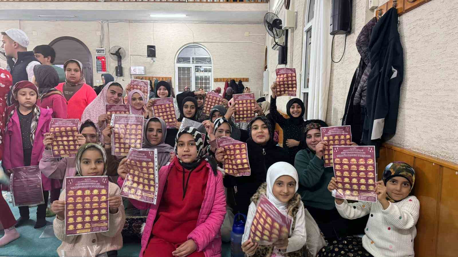 Osmaniye’de teravih namazı çocukların neşesiyle şenleniyor
