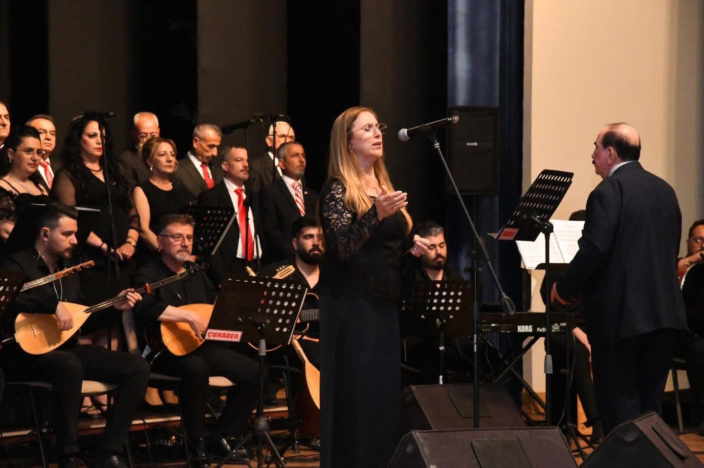 Osmaniye’de Türk halk müziği rüzgarı esti
