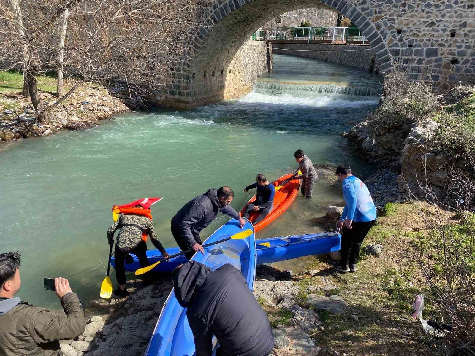 Osmaniye’de yağış sonrası Sabun Çayı’nda rafting heyecanı
