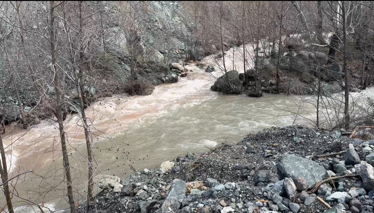 Osmaniye’de yağmurun bereketi Karaçay Vadisi’ni coşturdu
Osmaniye’de yağmurun bereketi Karaçay Vadisi’ni coşturdu