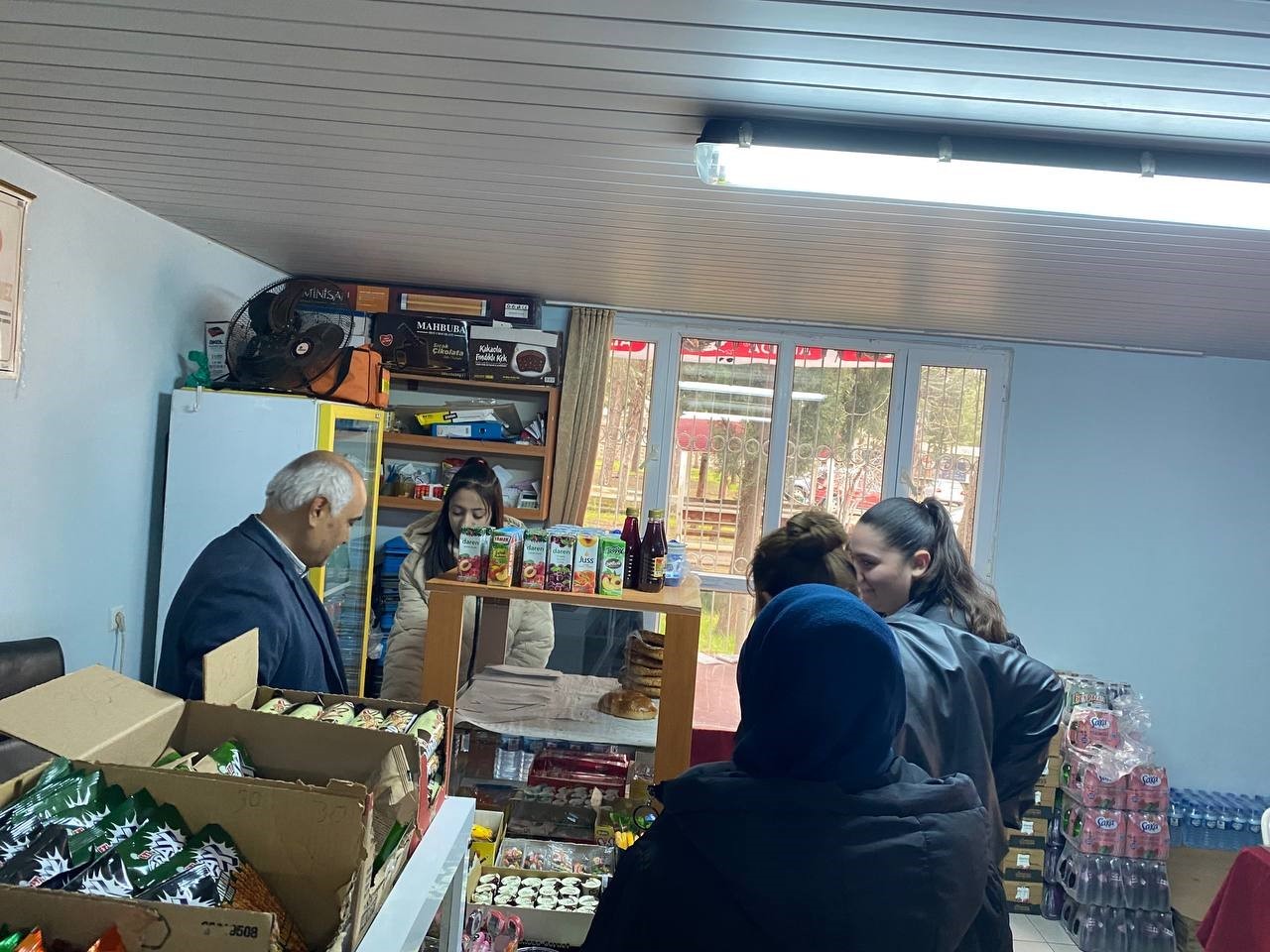 Osmaniye’de "Zimem Defteri" geleneği yaşatıldı, öğrencilerin borçları kapatıldı
