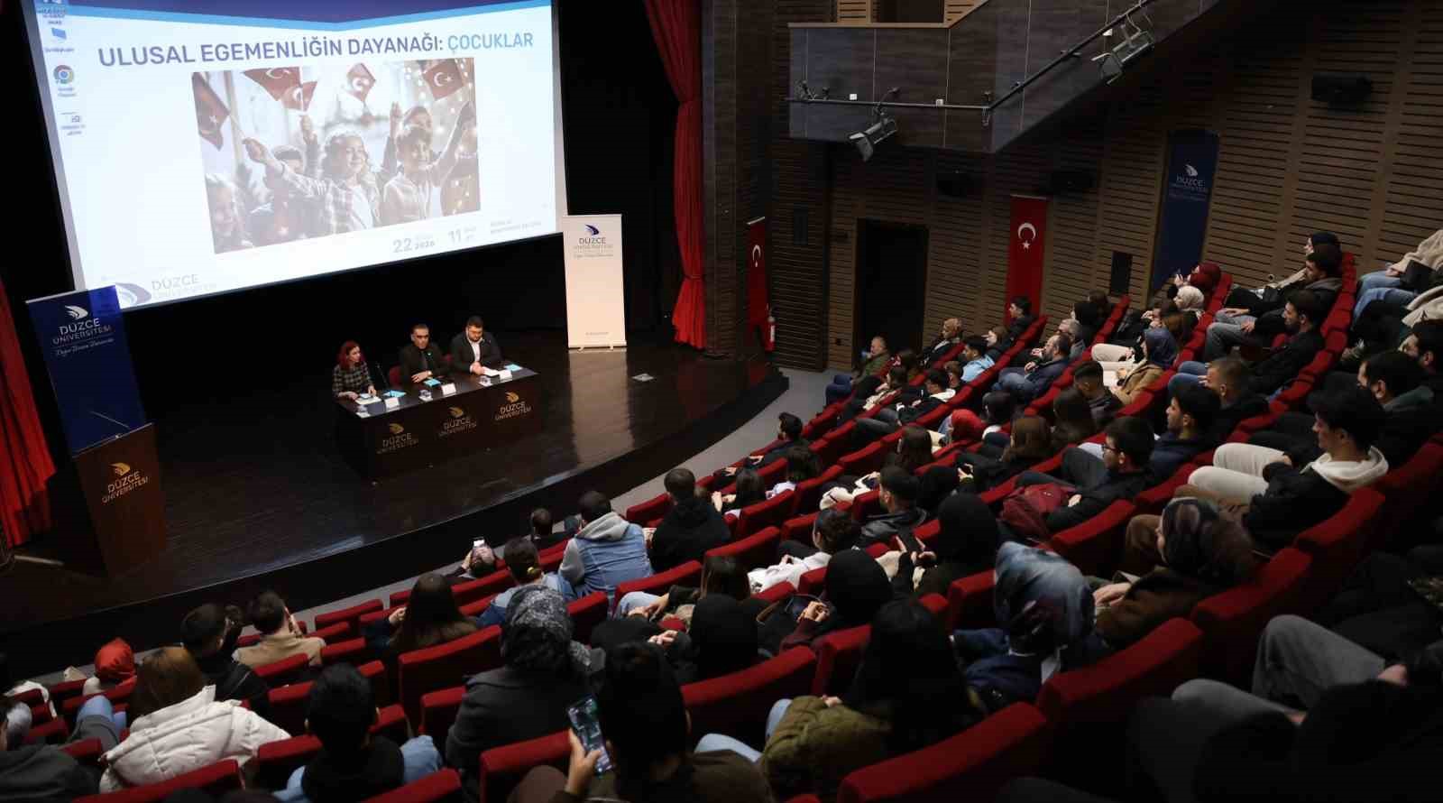 Osmanlı’dan Cumhuriyet’e çocuk politikaları konuşuldu
