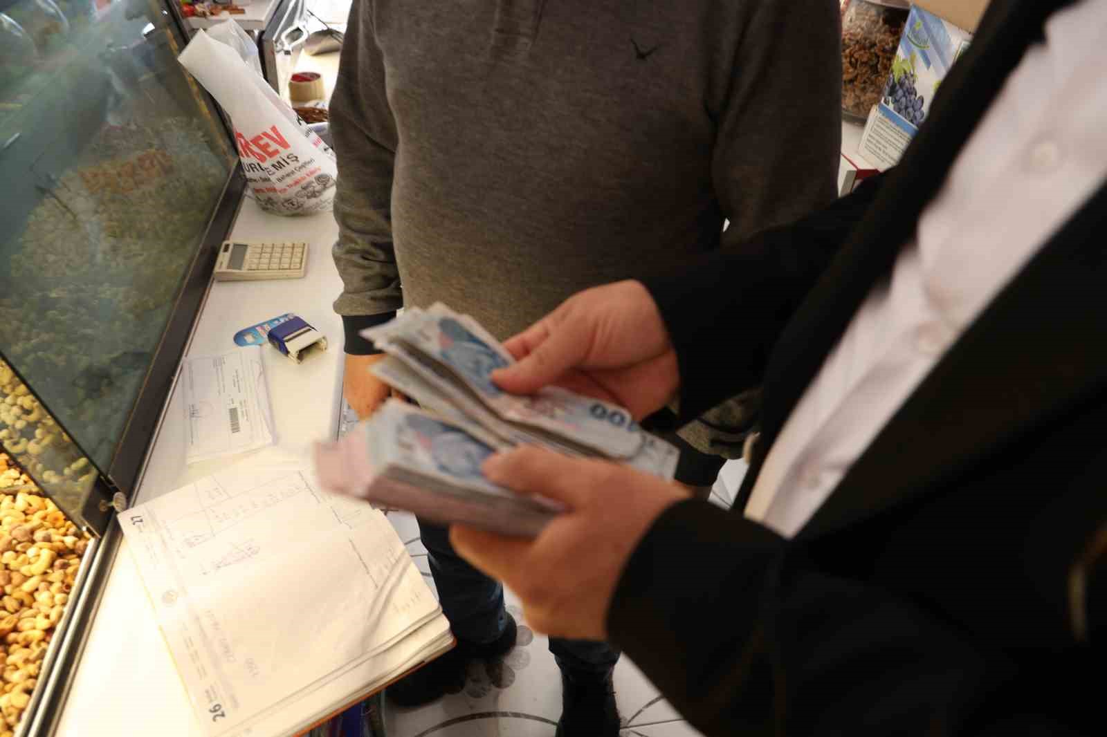 Osmanlı’nın ‘zimem defteri’ geleneği Kozan’da yaşatılıyor
