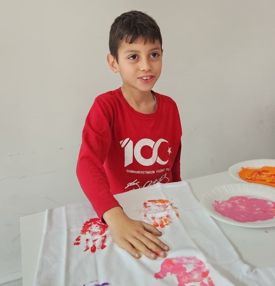 Otizm Farkındalık Günü’nde öğrencilerden anlamlı etkinlik
