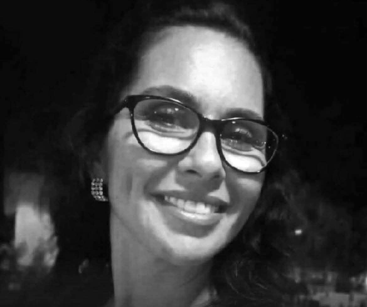 Otobüs kazasında ölen kadın son yolculuğuna uğurlandı
