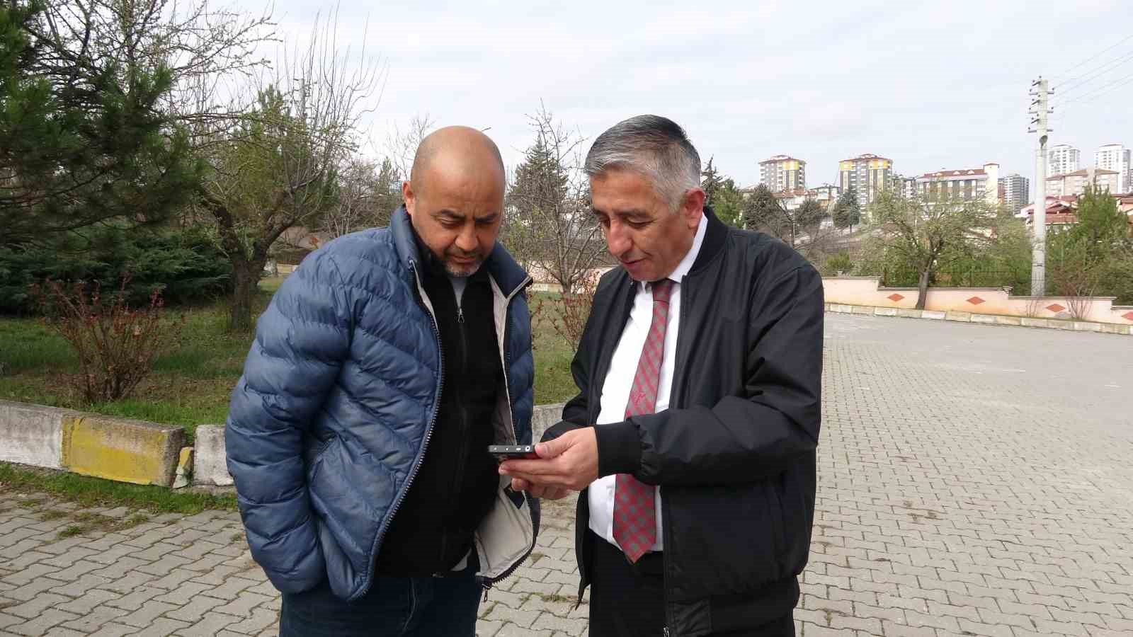 Otobüs şoförünün manevrası faciayı önledi: O anlar kamerada
Otobüs şoförünün manevrası faciayı önledi: O anlar kamerada