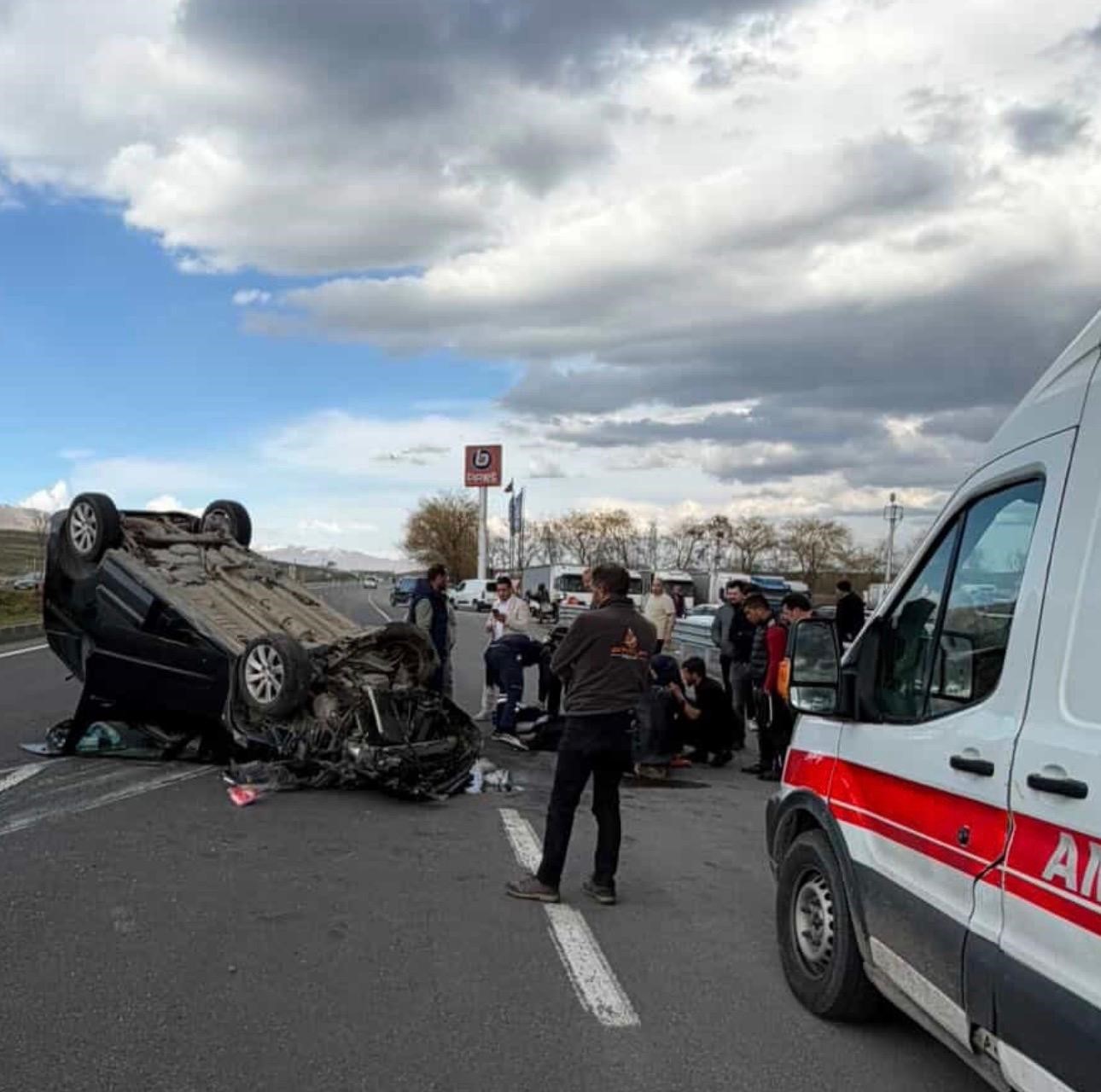 Otomobil takla attı; 4 yaralı
