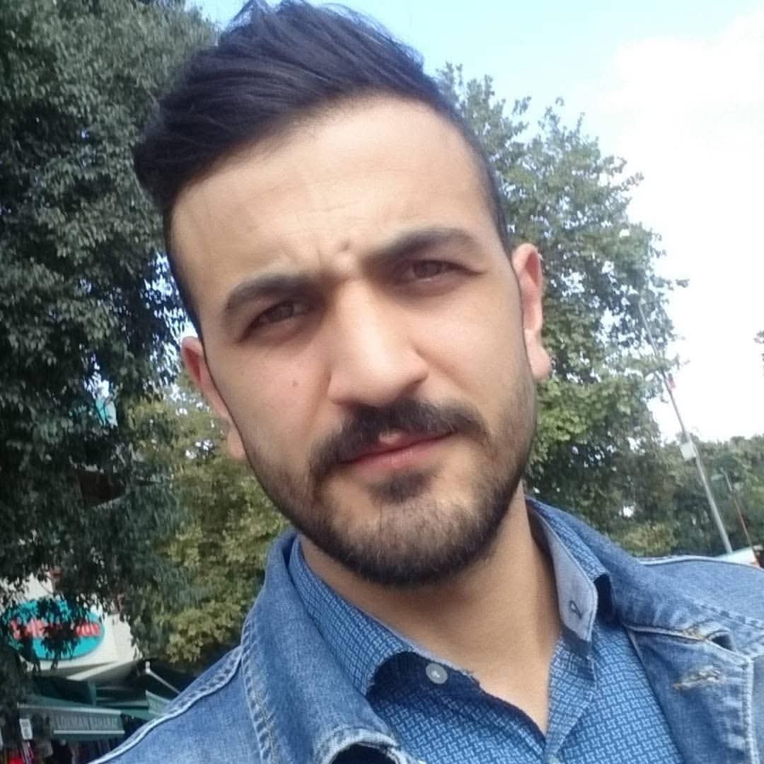 Otomobil tıra arkadan çarptı: 2 ölü, 1 yaralı
Otomobil tıra arkadan çarptı: 2 ölü, 1 yaralı