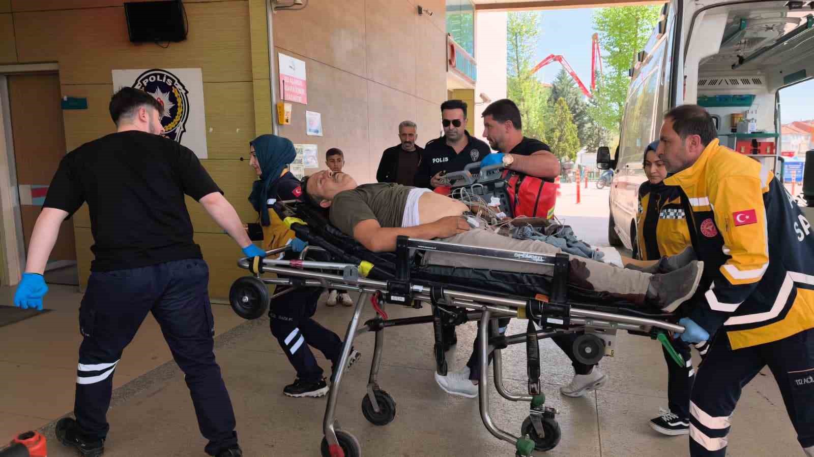 Otomobilini tamire götürdüğü tamircide vuruldu
