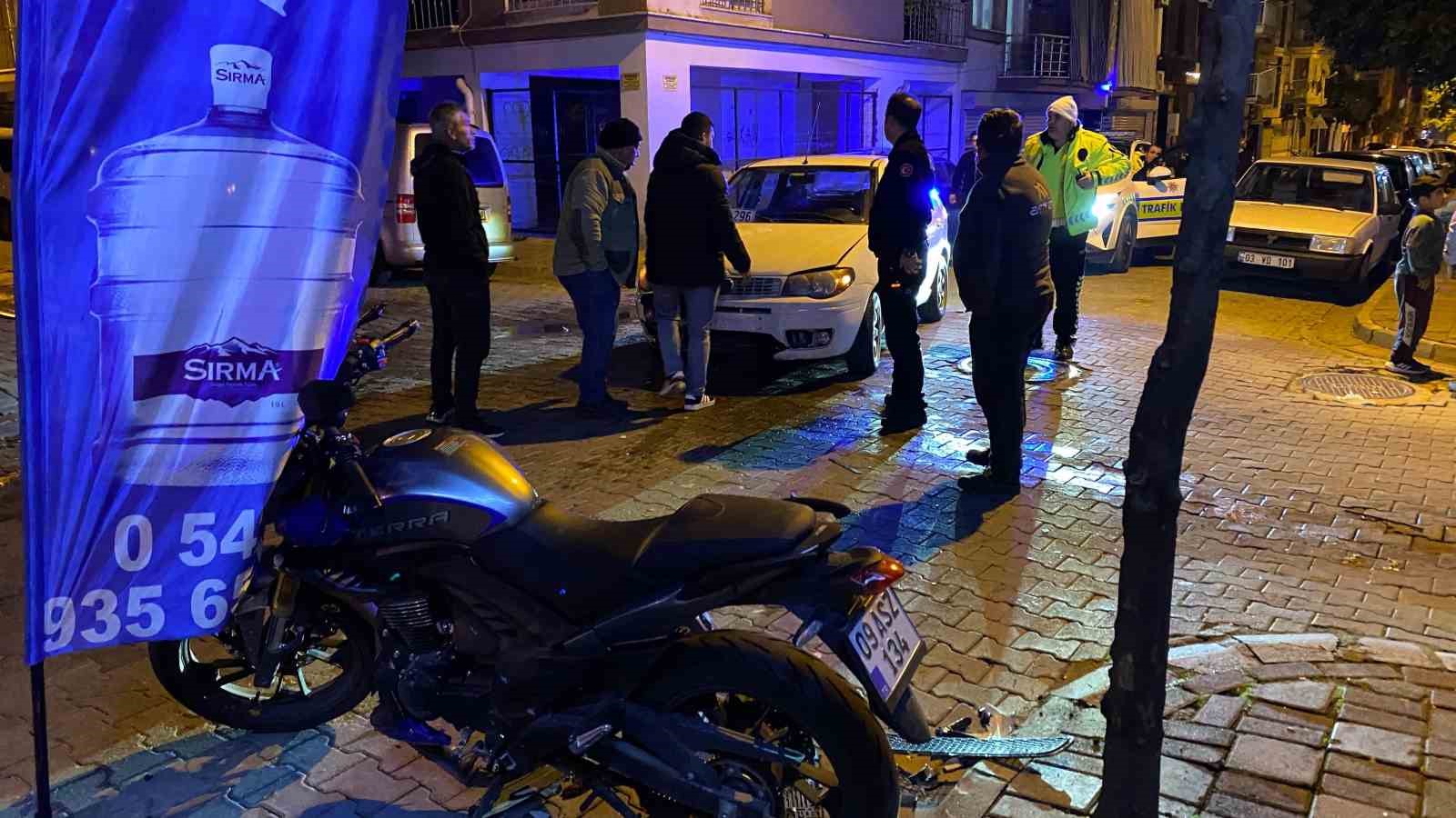 Otomobille çarpışan motosikletin sürücüsü yaralandı
