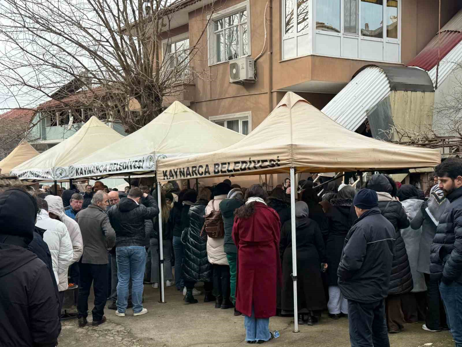 Otoyoldaki feci kazada ölen genç son yolculuğuna uğurlandı
