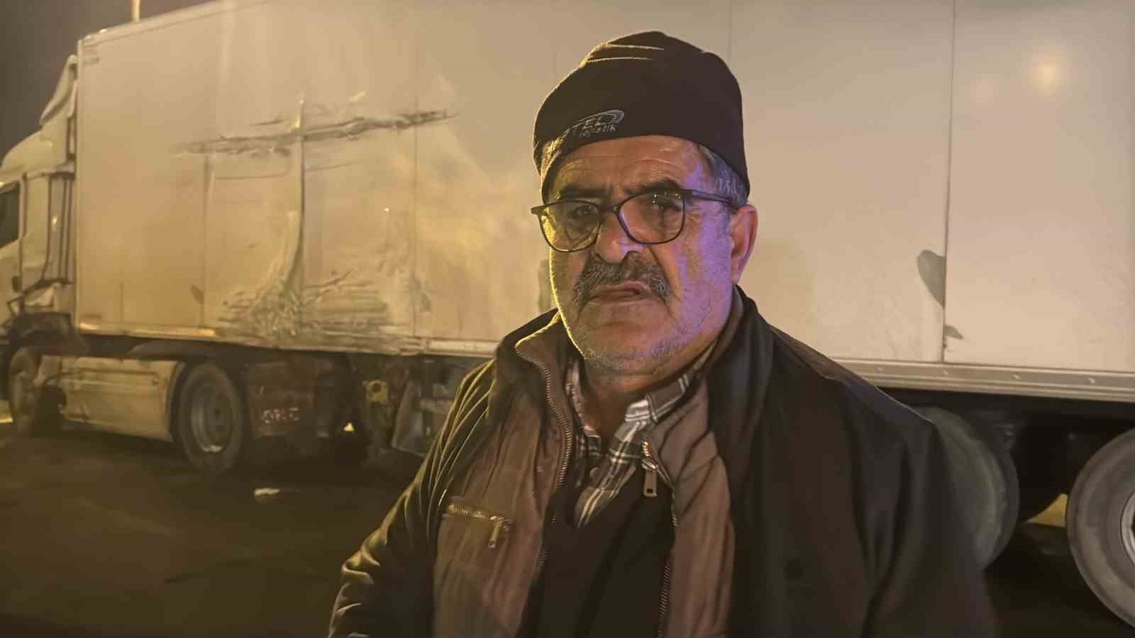Otoyoldaki feci kazada tır sürücüsü yaşananları anlattı: "Gelen vurdu, giden vurdu"
