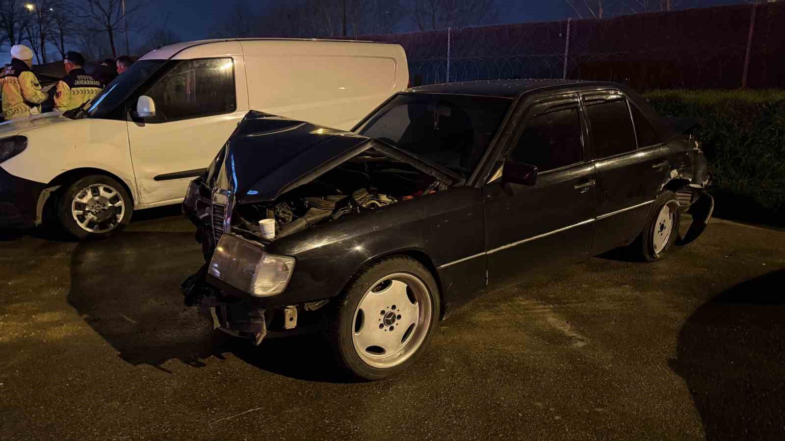 Otoyoldaki feci kazada tır sürücüsü yaşananları anlattı: "Gelen vurdu, giden vurdu"
