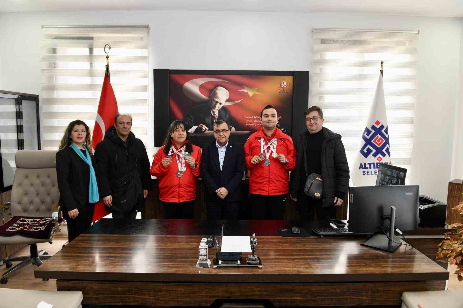 Özel Bireyler Başkan Şehirli ile buluştu
