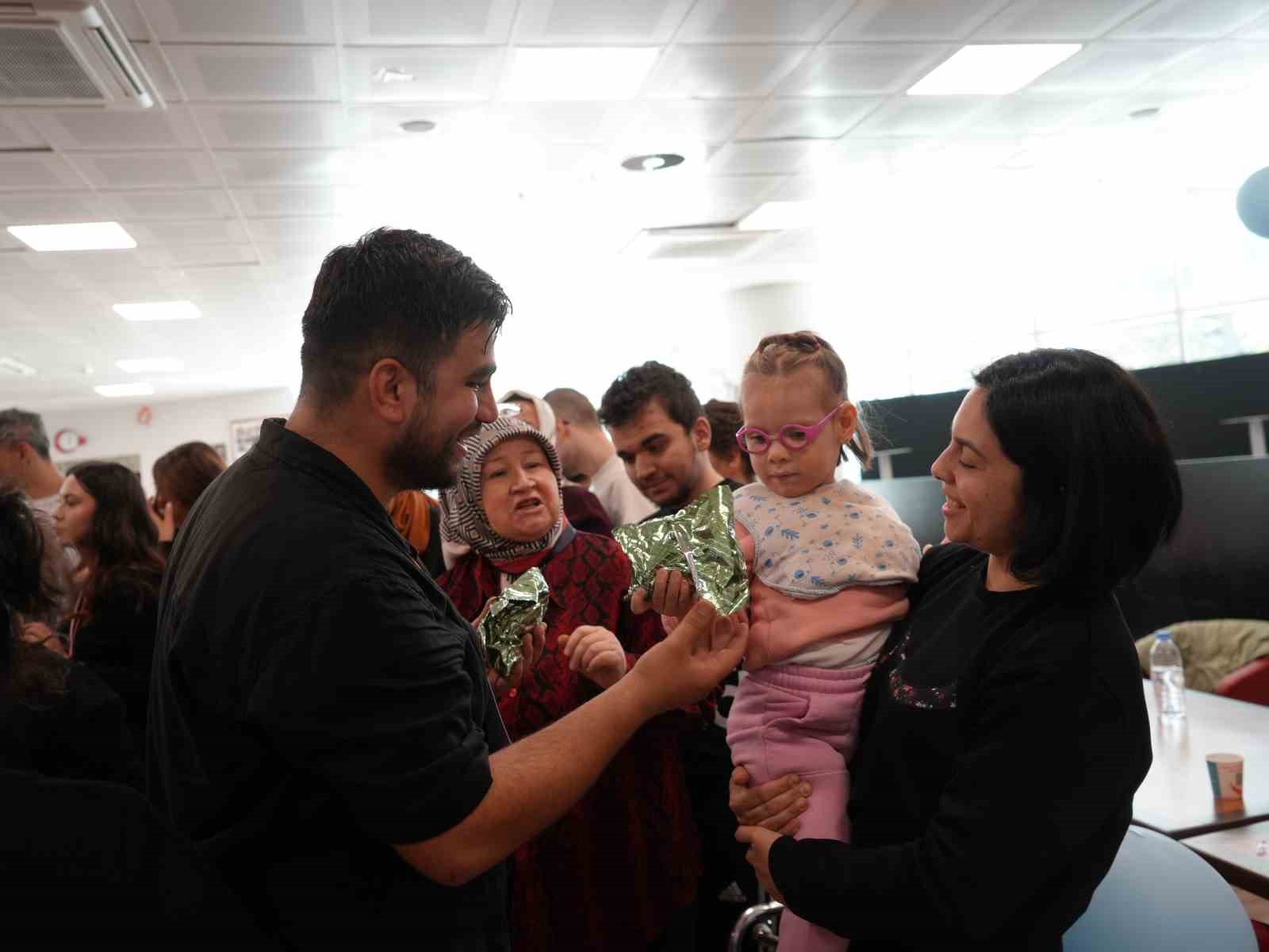 Özel bireyler kendileri için düzenlenen etkinlikte doyasıya eğlendi
