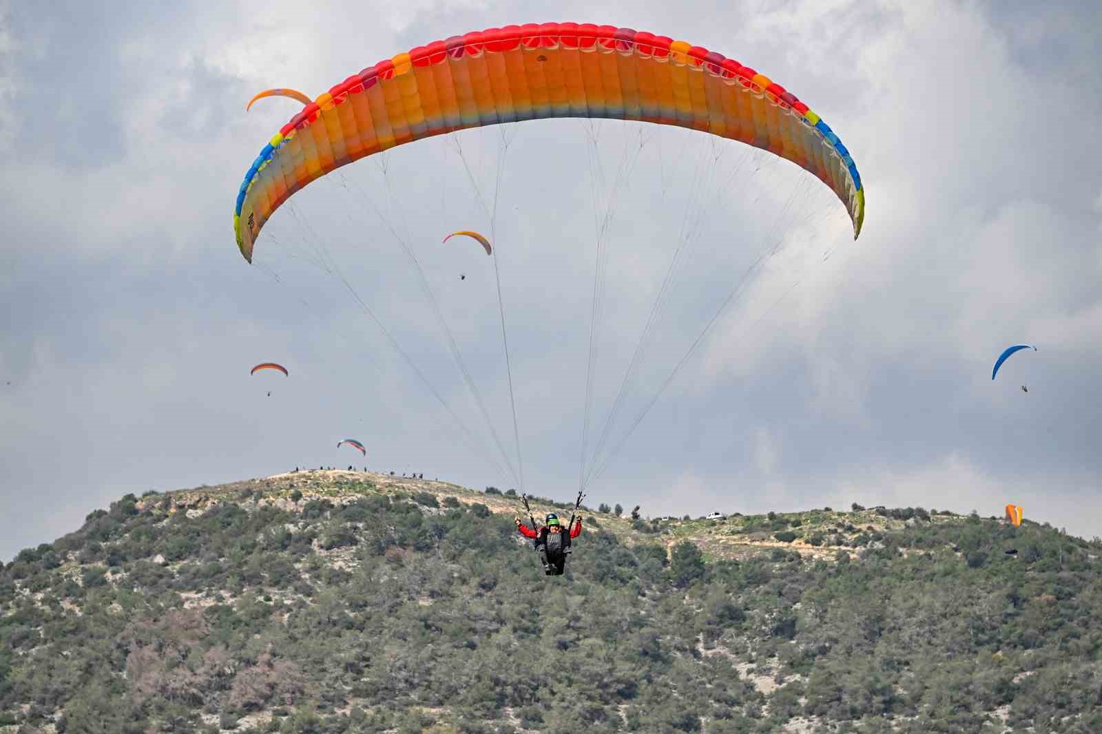 Özel gereksinimli çocuklar gökyüzüyle tanıştı
Özel gereksinimli çocuklar gökyüzüyle tanıştı