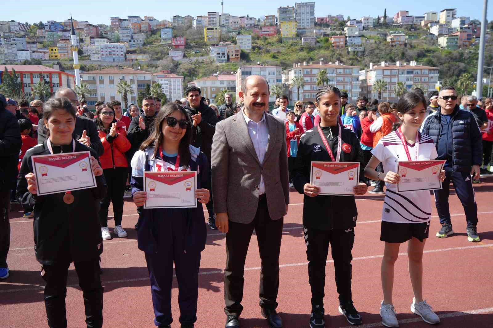 Özel Sporcular Atletizm Türkiye Birinciliği Yarışmaları yapıldı
