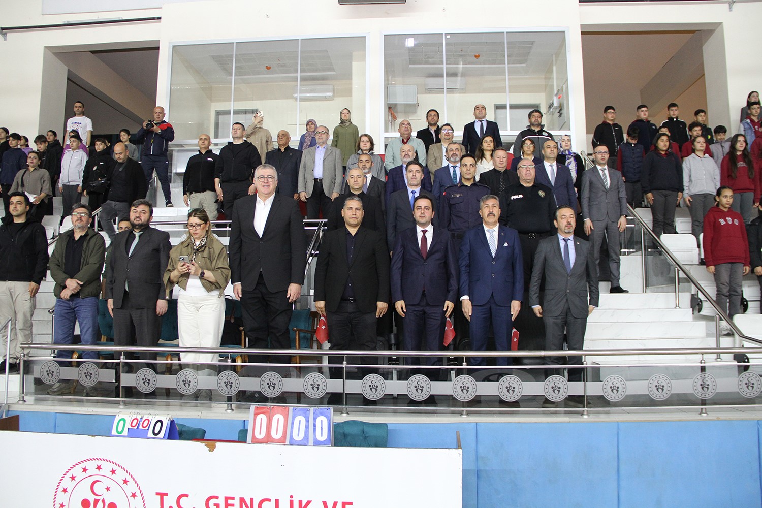 Özel sporcuların büyük buluşması tamamlandı
Özel sporcuların büyük buluşması tamamlandı