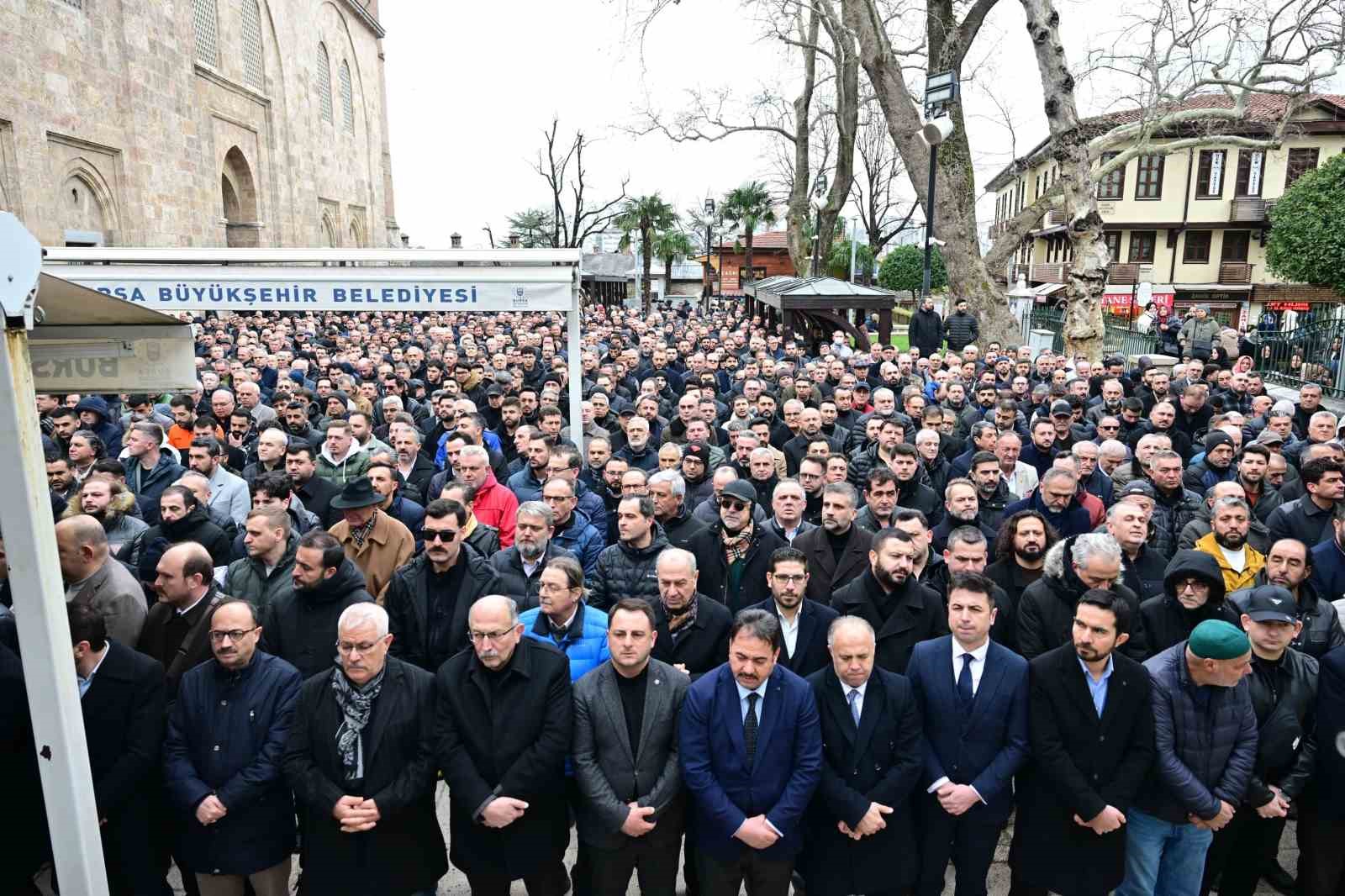 Özen ailesinin acı günü
