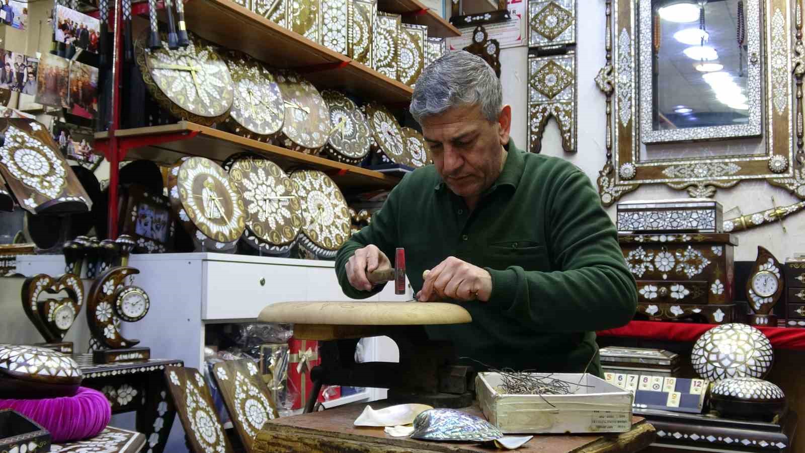 Padişah mesleğini yaşatan Gaziantepli ustaya ’Yaşayan İnsan Hazineleri’ ödülü
