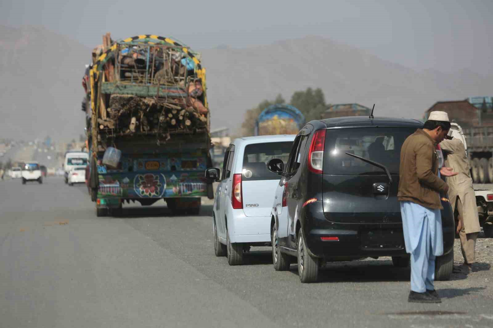 Pakistan: "228 Taliban askeri öldürüldü, 314 Taliban askeri ise yaralandı"
Pakistan: "228 Taliban askeri öldürüldü, 314 Taliban askeri ise yaralandı"