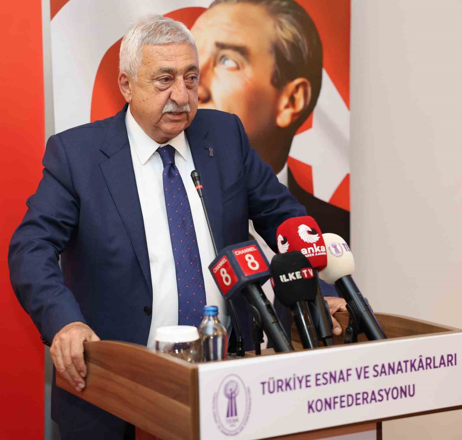 Palandöken: "Kadınlar ailenin ve ekonominin temel taşıdır"
