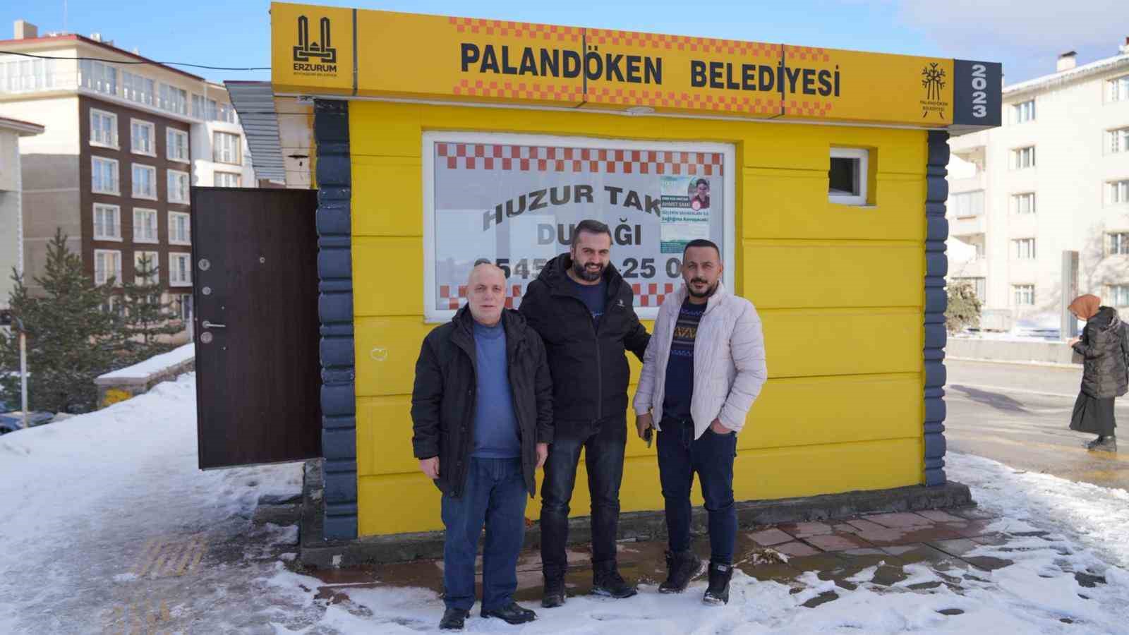 Palandöken’de Taksi Durakları Sıcacık Yuvaya Dönüştü
