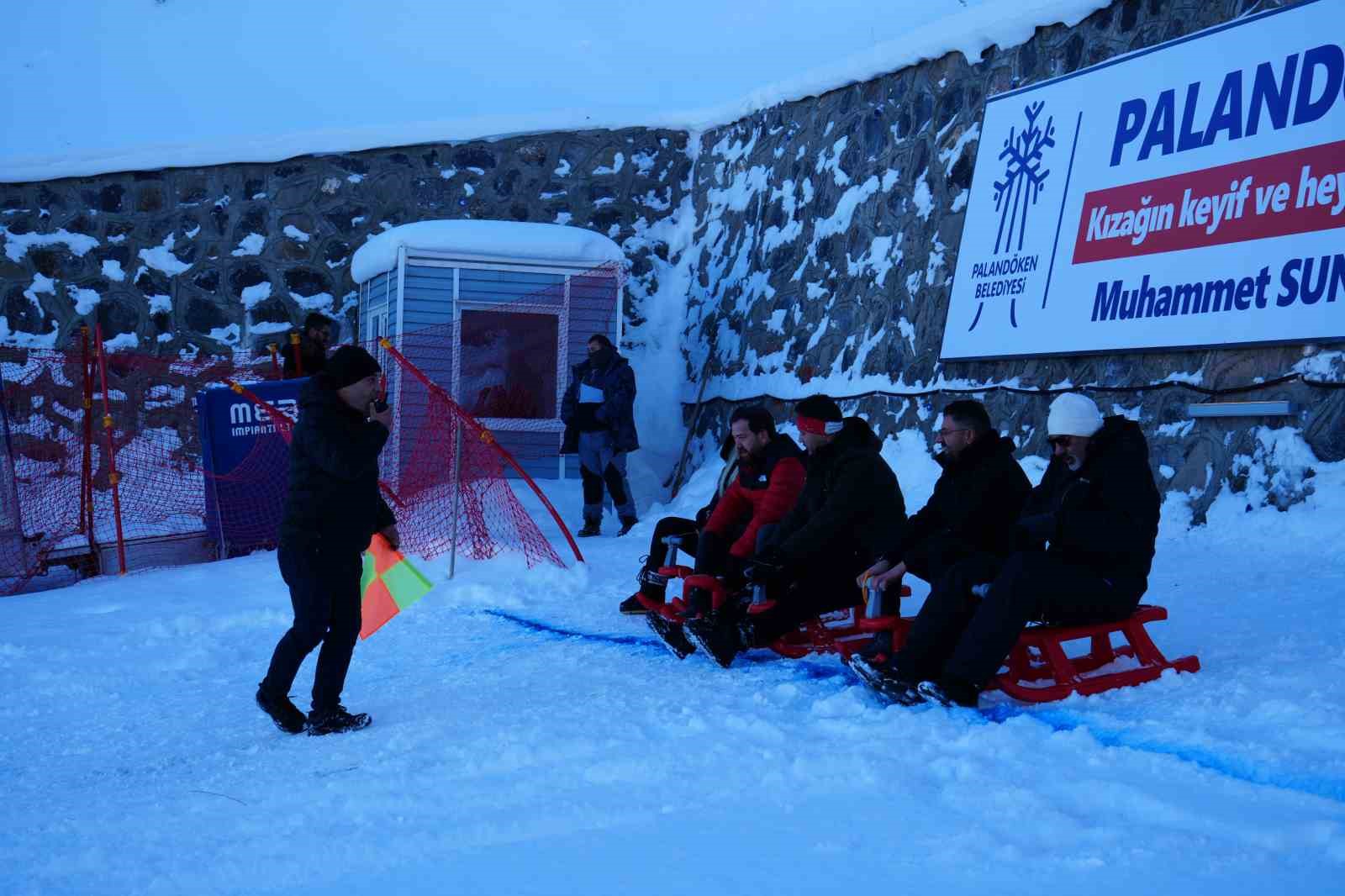 Palandöken’i bu kez gazeteciler şenlendirdi
