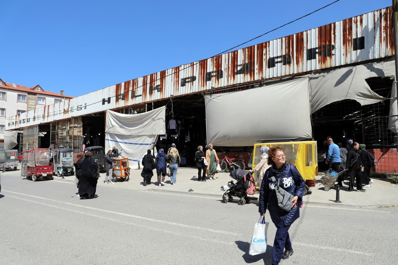 Parasını ödedikleri tapuları 23 yıldır alamıyorlar
