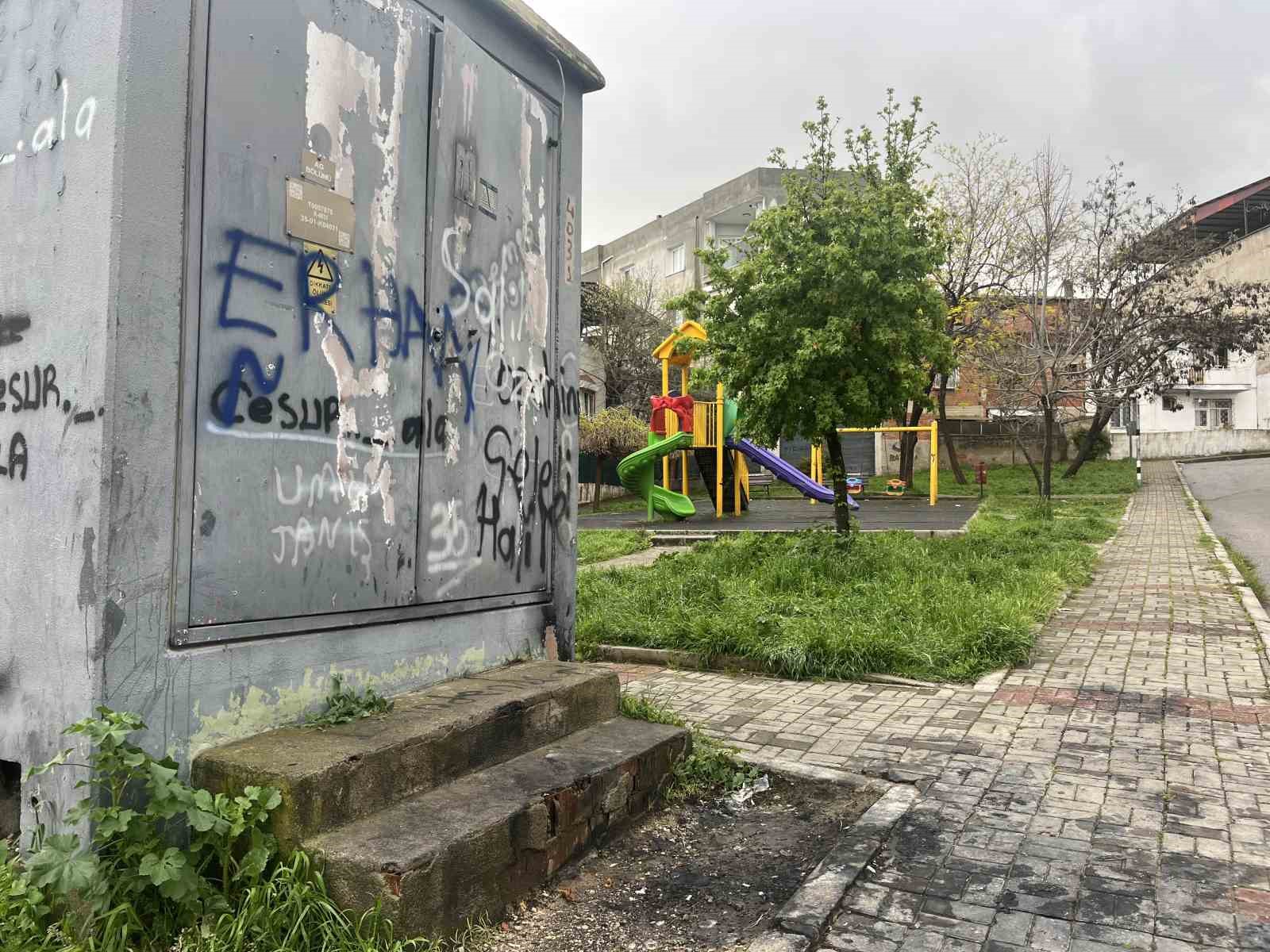 Parkta 2 yaşındaki evladı boğazından bıçaklanan anne: "Bugün çocuğum toprak altında olabilirdi"
