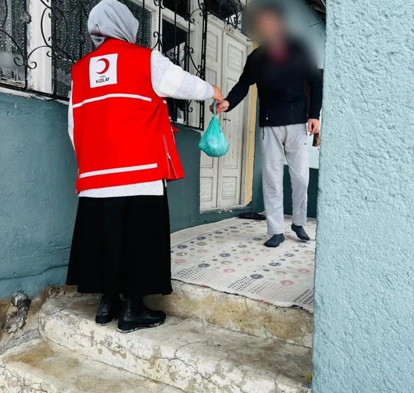 Patnos’ta Türk Kızılay tarafından kurban bağışı çalışması yapıldı

