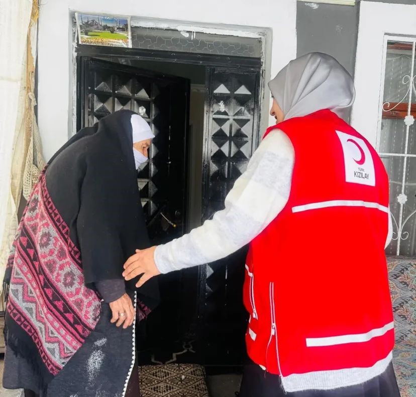 Patnos’ta Türk Kızılay tarafından kurban bağışı çalışması yapıldı
