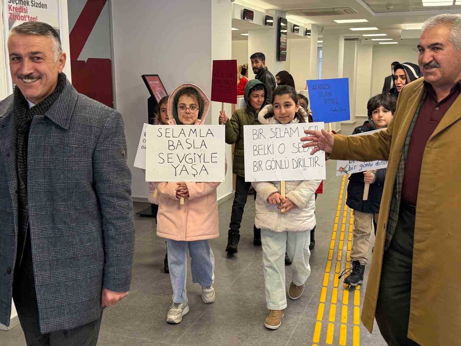 Patnos’ta "Türkiye Selamlaşıyor" Etkinliği Başladı
