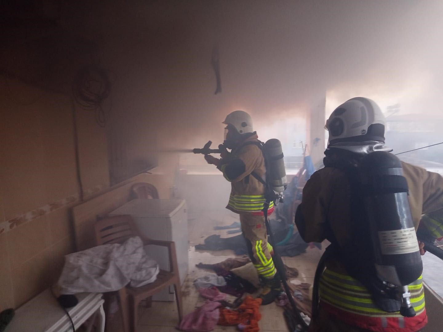 Payas’ta ev yangını
