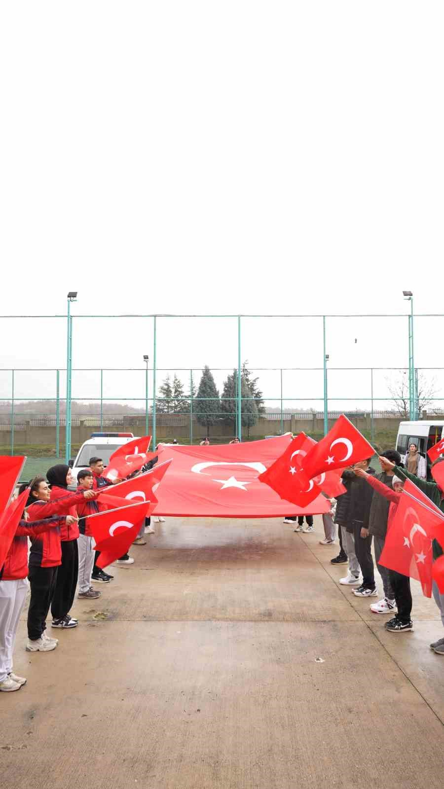 Pazarlar’da "Bayrağa saygı koşusu" düzenlendi
