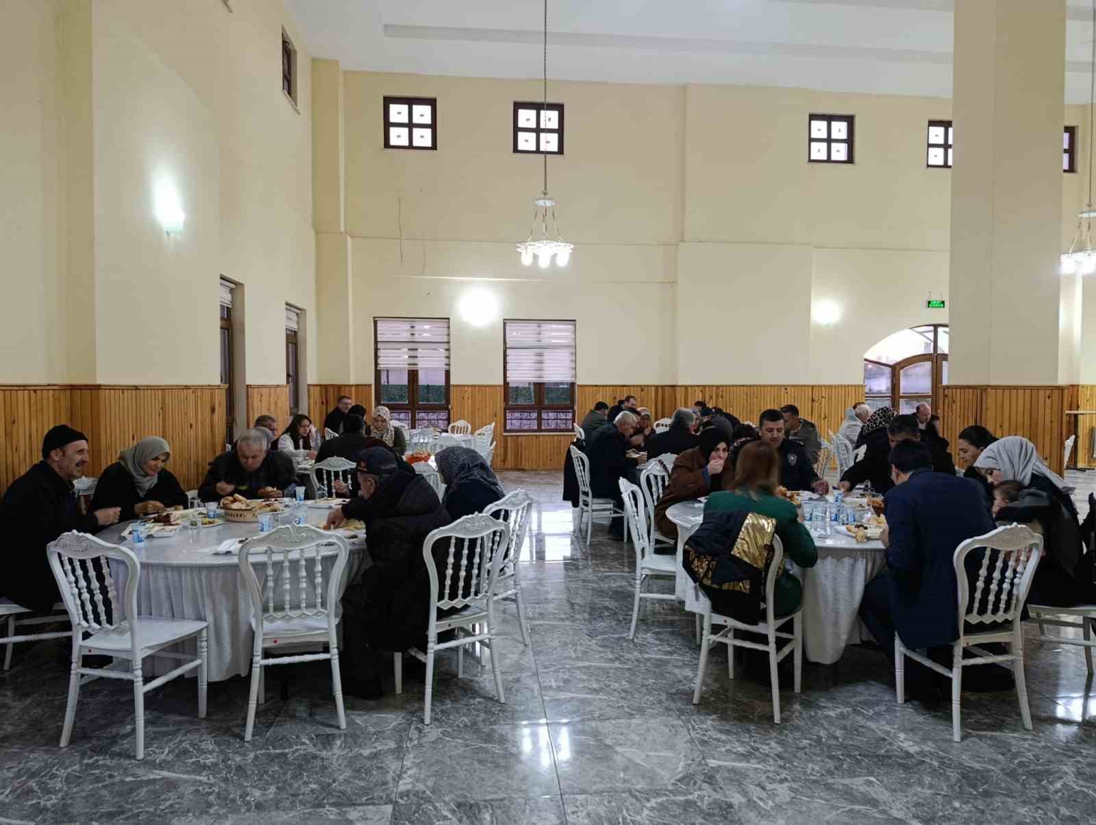 Pazaryeri’nde şehit aileleri ve gaziler onuruna iftar programı
