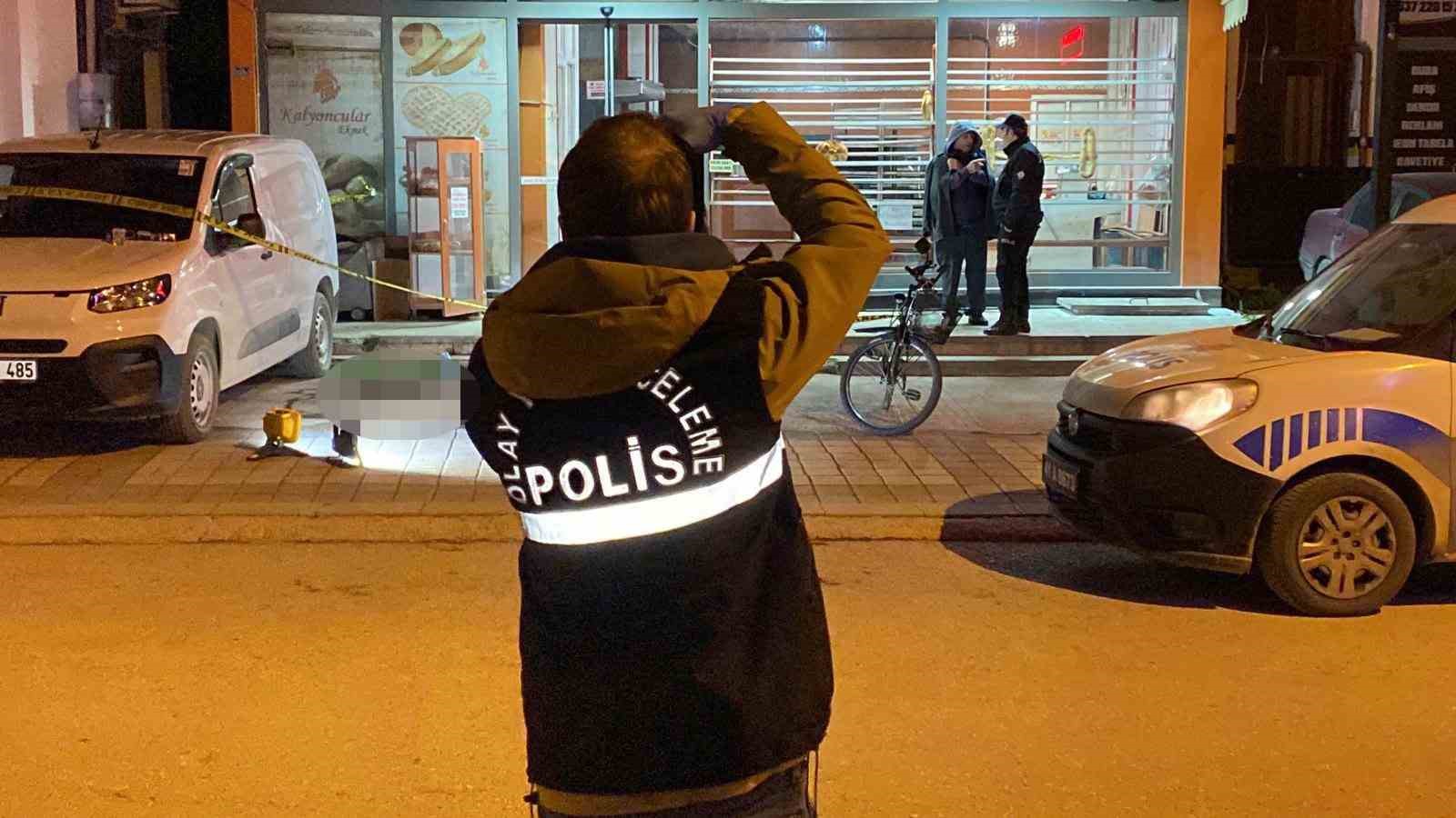 Pide almak için gittiği fırında dehşeti yaşadı
