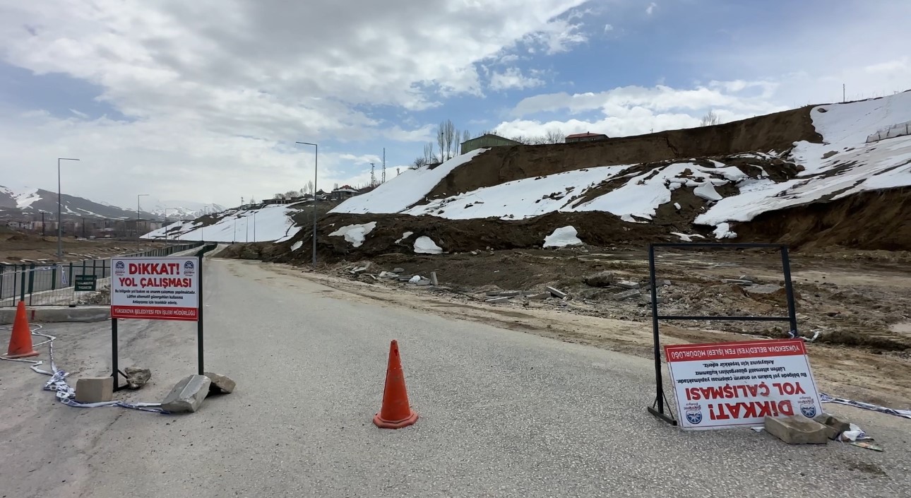 Pizok yolu 13 gündür kapalı

